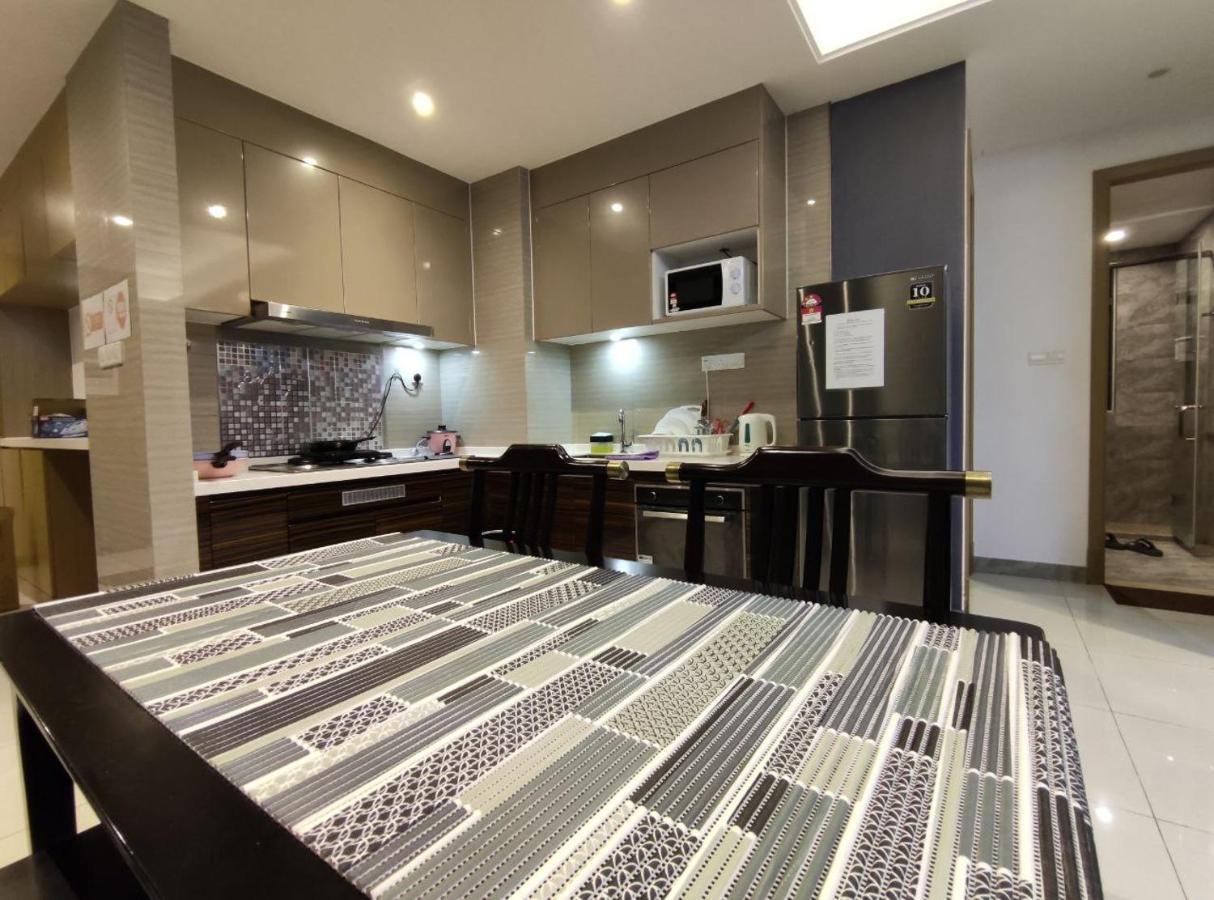 Luxury Homestay R&F Princess Cove 新山 外观 照片